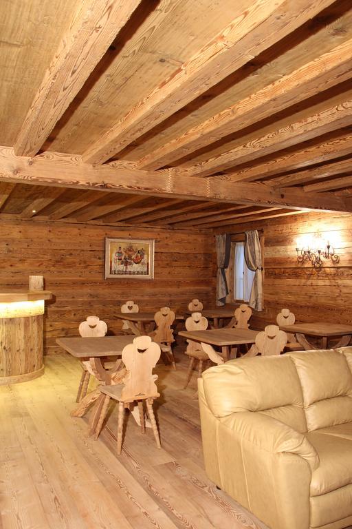 Jaegerhaus Agriturismo Cortina dʼAmpezzo Exteriör bild
