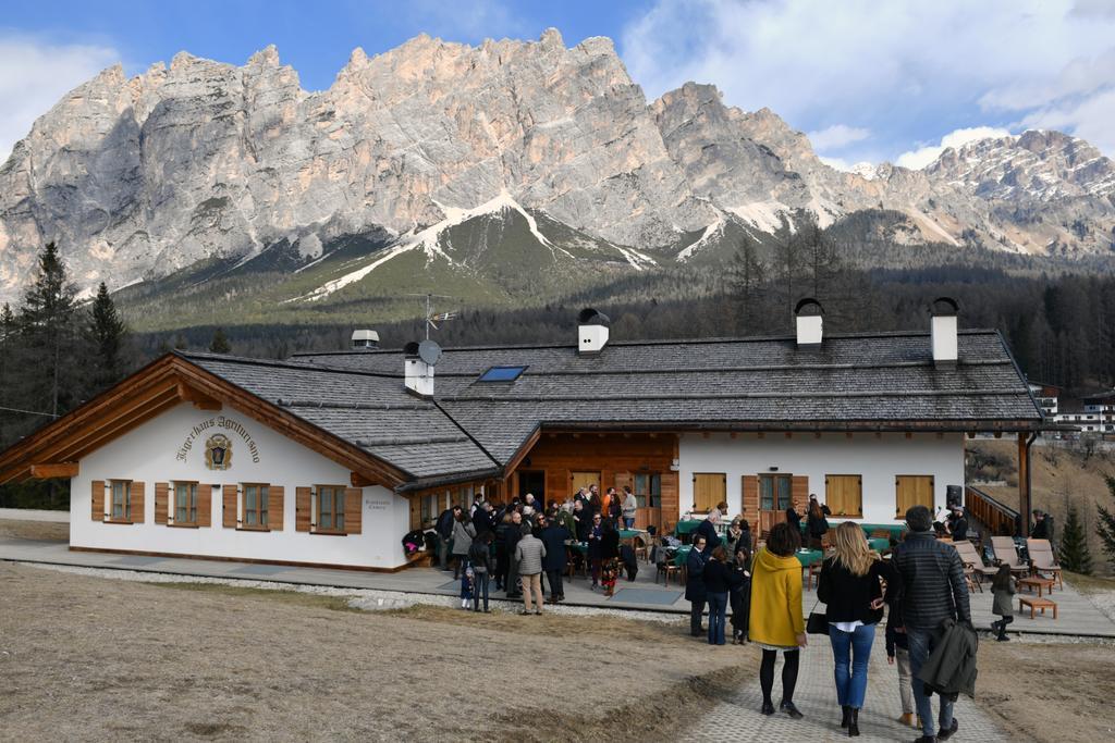 Jaegerhaus Agriturismo Cortina dʼAmpezzo Exteriör bild